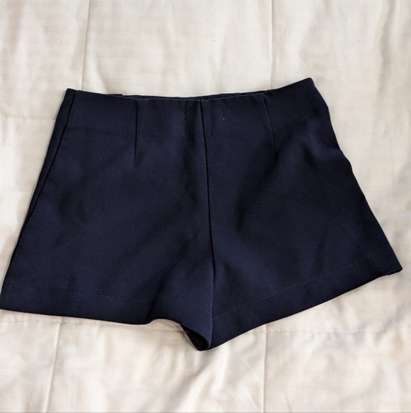 Forever 21 dark blue shorts size 27 - Picture 3 of 4
